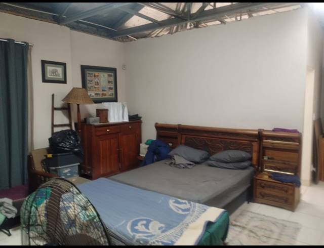 3 BEDROOM HOUSE FOR SALE IN OOS EINDE
